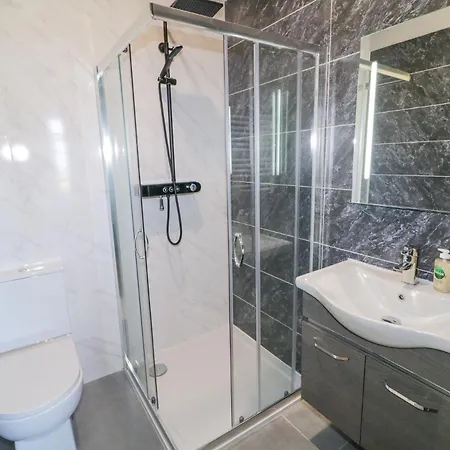 Number 5 - The View Hébergement de vacances Doirí Beaga